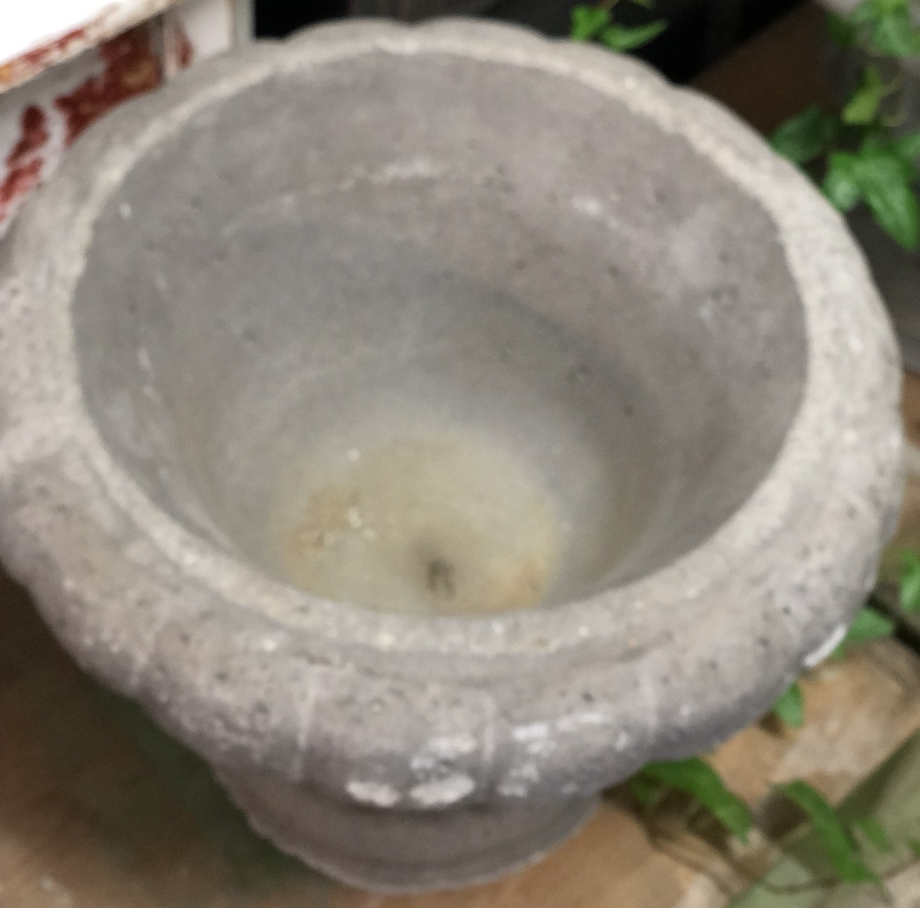 Läcker kruka i cement