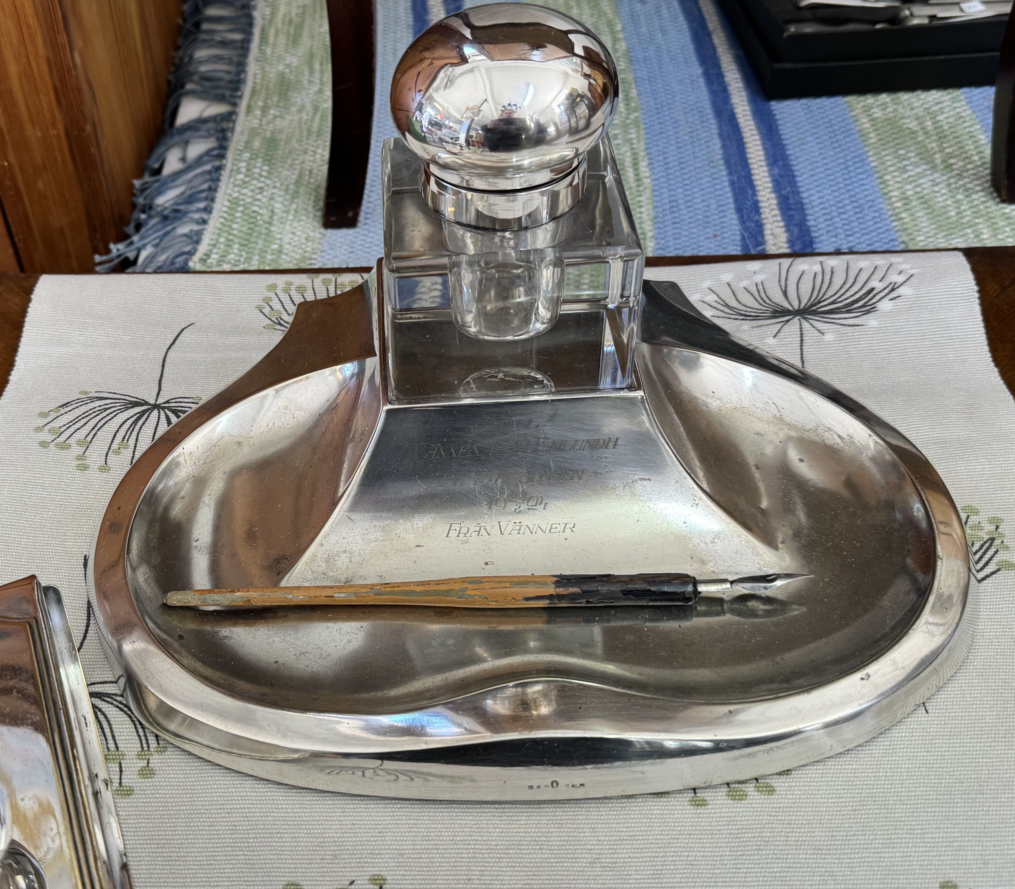 Läckert skrivet, GAB NS