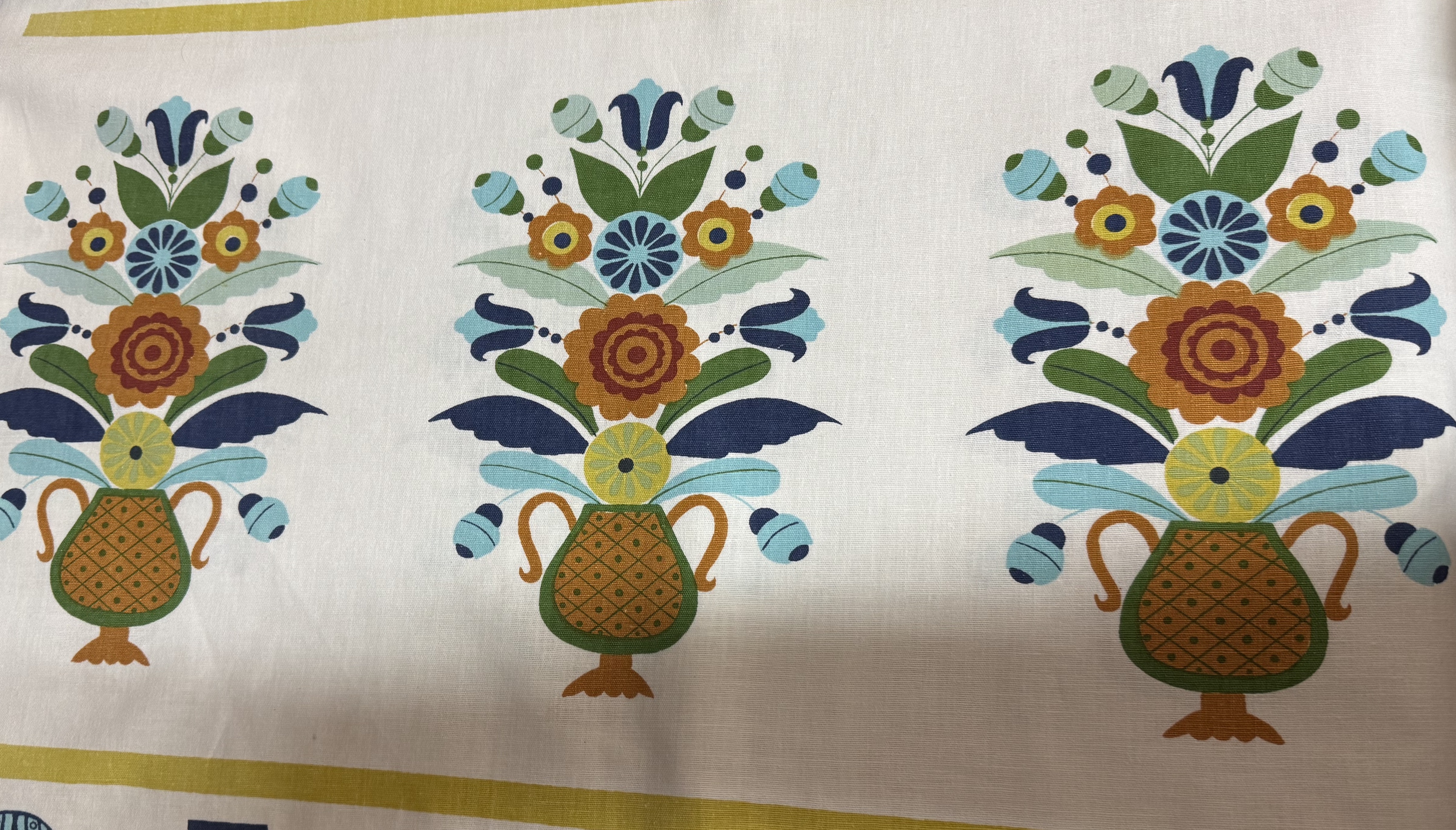 2 vackra gardinlängder, Dalamotiv Kurbitz