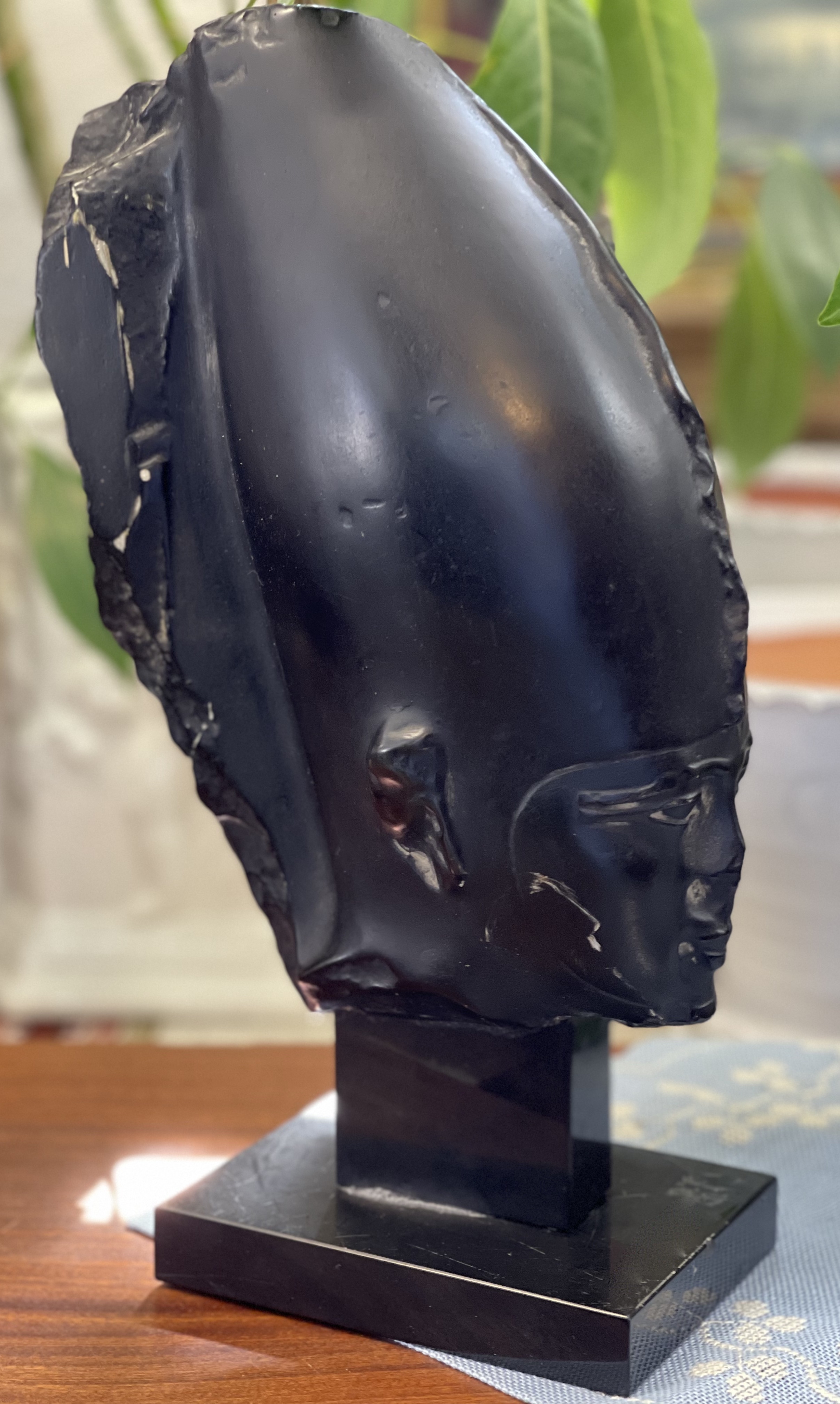 Läcker skulptur, "Guden Osiris huvud" , gjuten och mamor