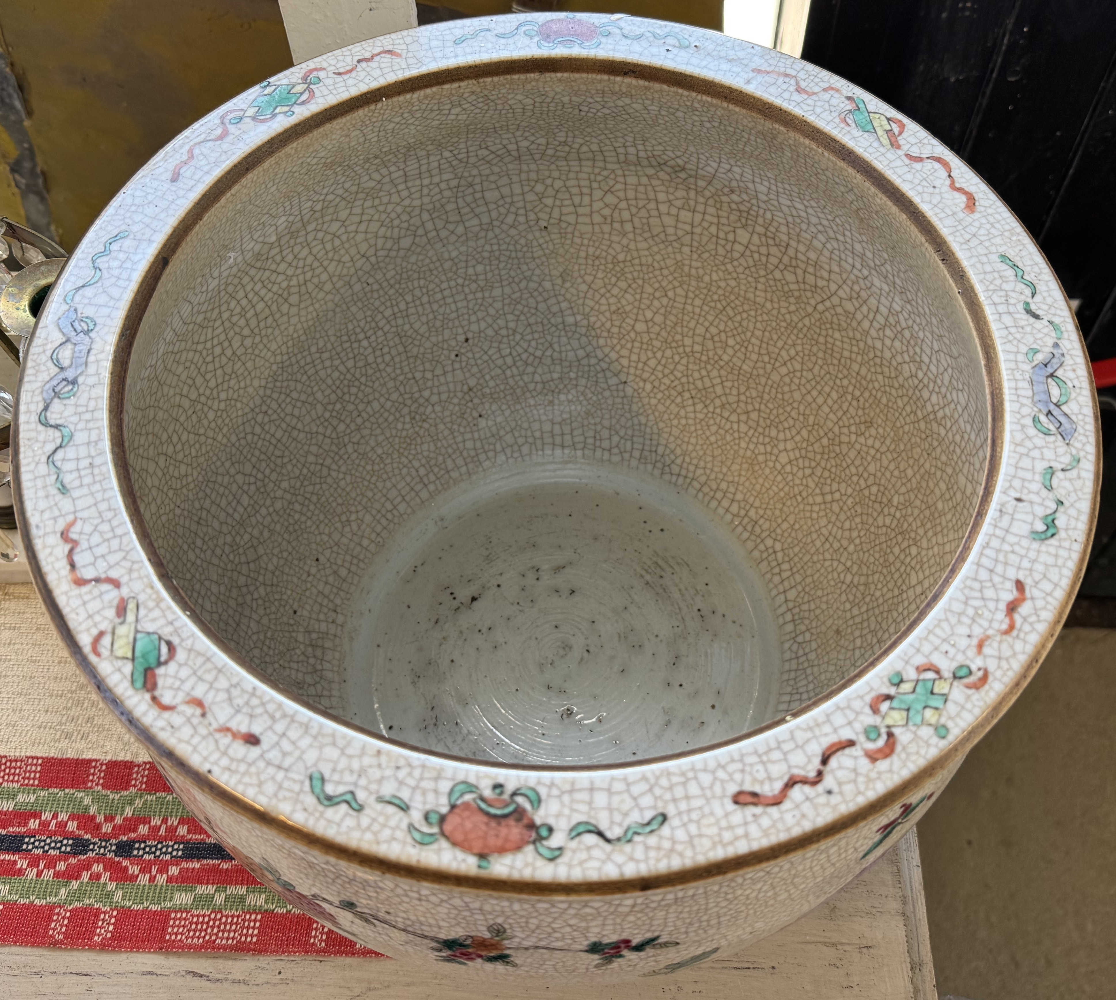 Stor fiskbassäng, Famille Rose, Kina