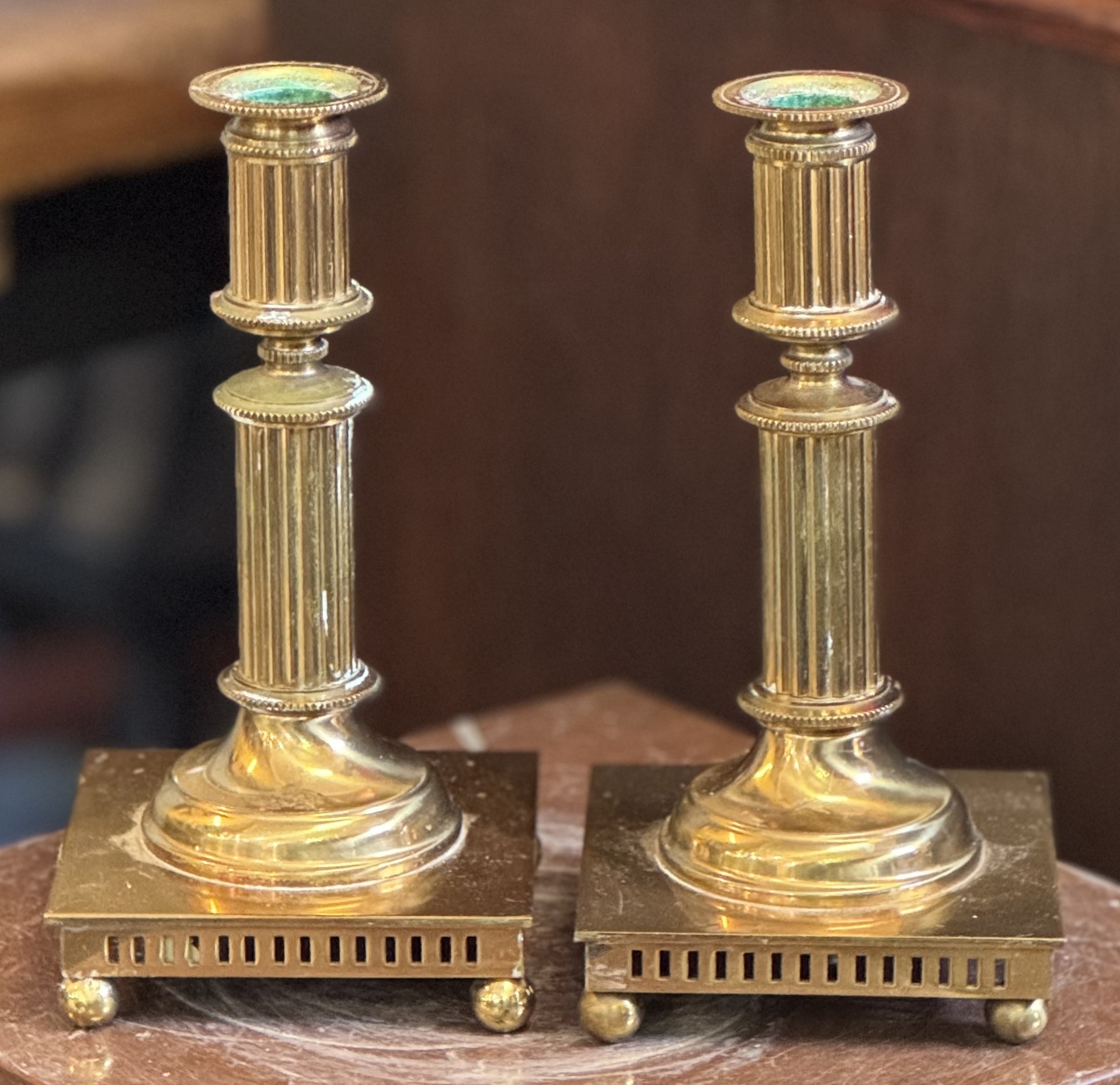 Ett par vackra ljusstakar, Carl Kaiser, tidigt 1900-tal